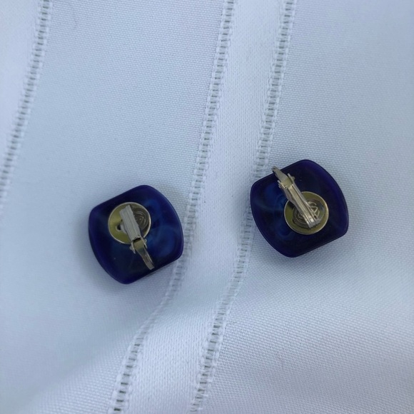 Vtg Blue Marbled Lucite Clip-On Earrings - Picture 2 of 8
